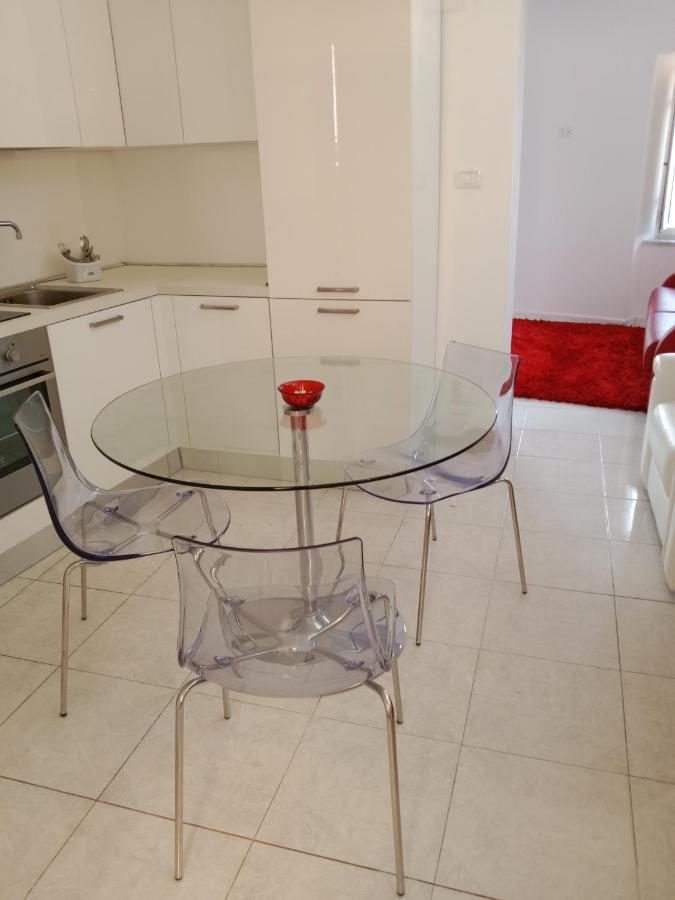"Lo Studiolo" Apartment Pizzo  Exteriör bild